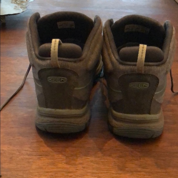 Keen hiking boots - Picture 2 of 4